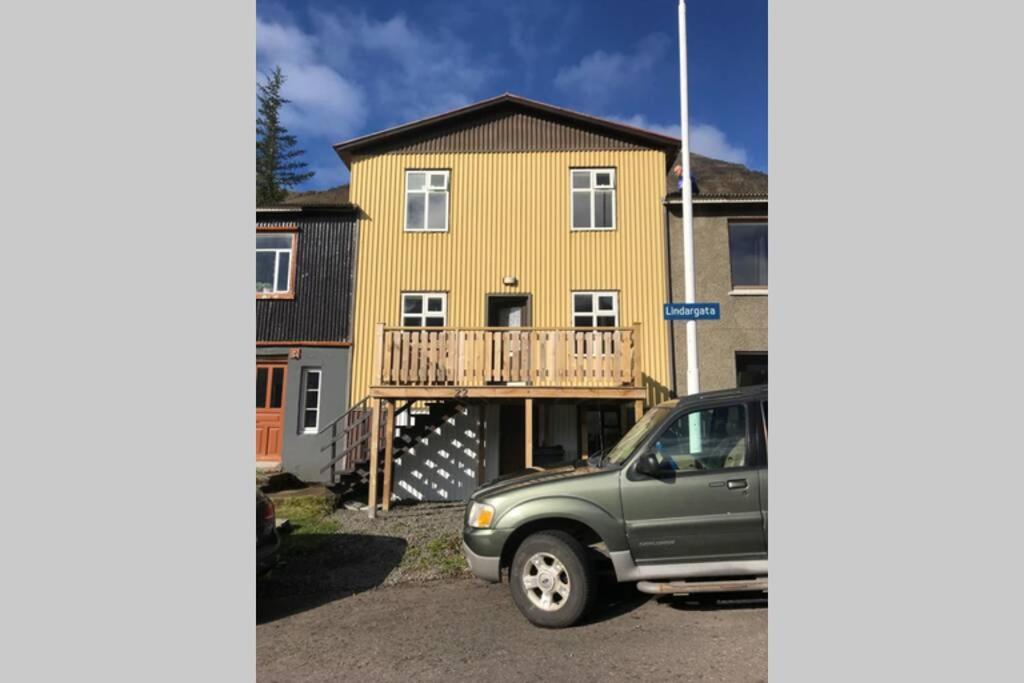 House With A Warm Soul In North Iceland Siglufjordur Eksteriør billede